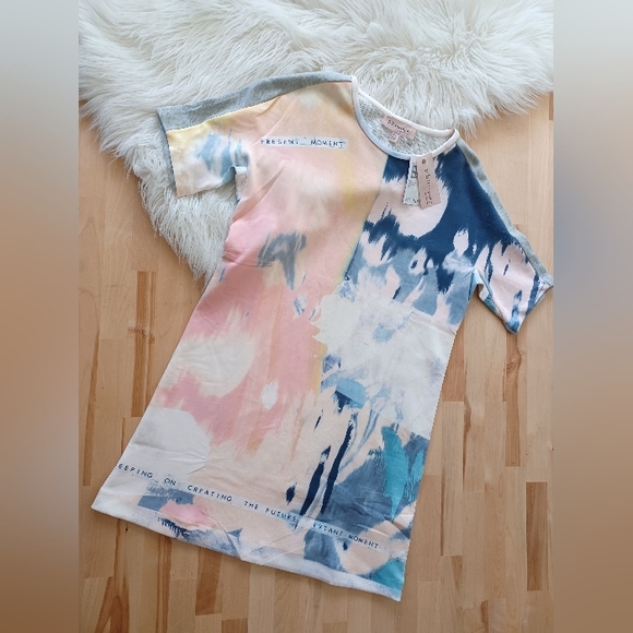 Philosophy Tops - {Philosophy Republic Clothing} Watercolor "Present Moment" Top